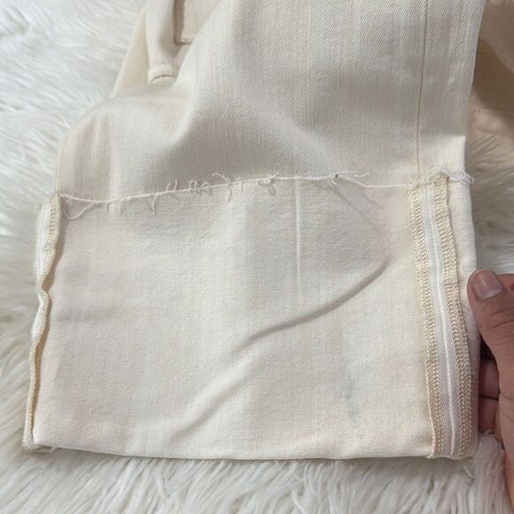 Anthropologie Pilcro Cream Ankle Cropped Jeans Versatile Design - Picture 9 of 16